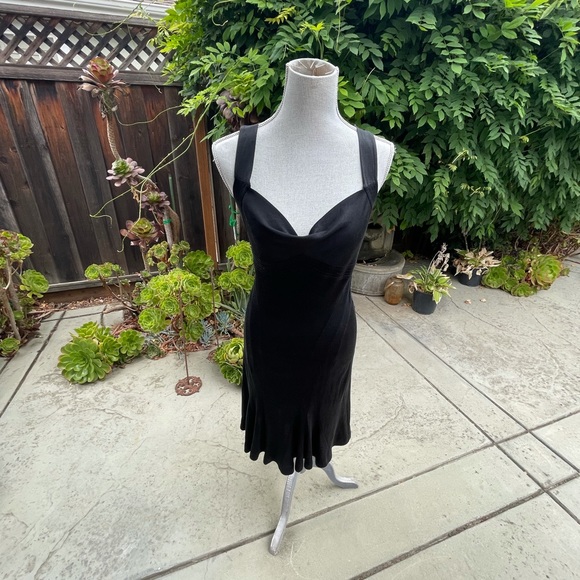 Diane Von Furstenburg Black Dress Size 6 - Picture 8 of 9